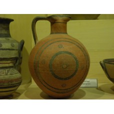Archaic period in Cyprus, vase, solar disc, dish with rays